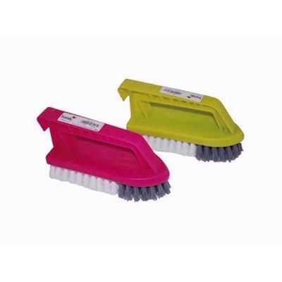 BETTINA-HAND-SCRUBBING-IRON-BRUSH_BETTINA_HAND_SCRUBBING_IRON_BRUSH_.jpeg