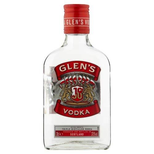 Glens_Vodka_20cl_Single.jpeg